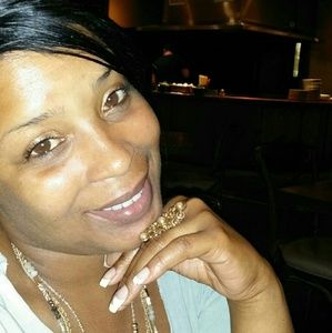 Meet your Posher, Katina